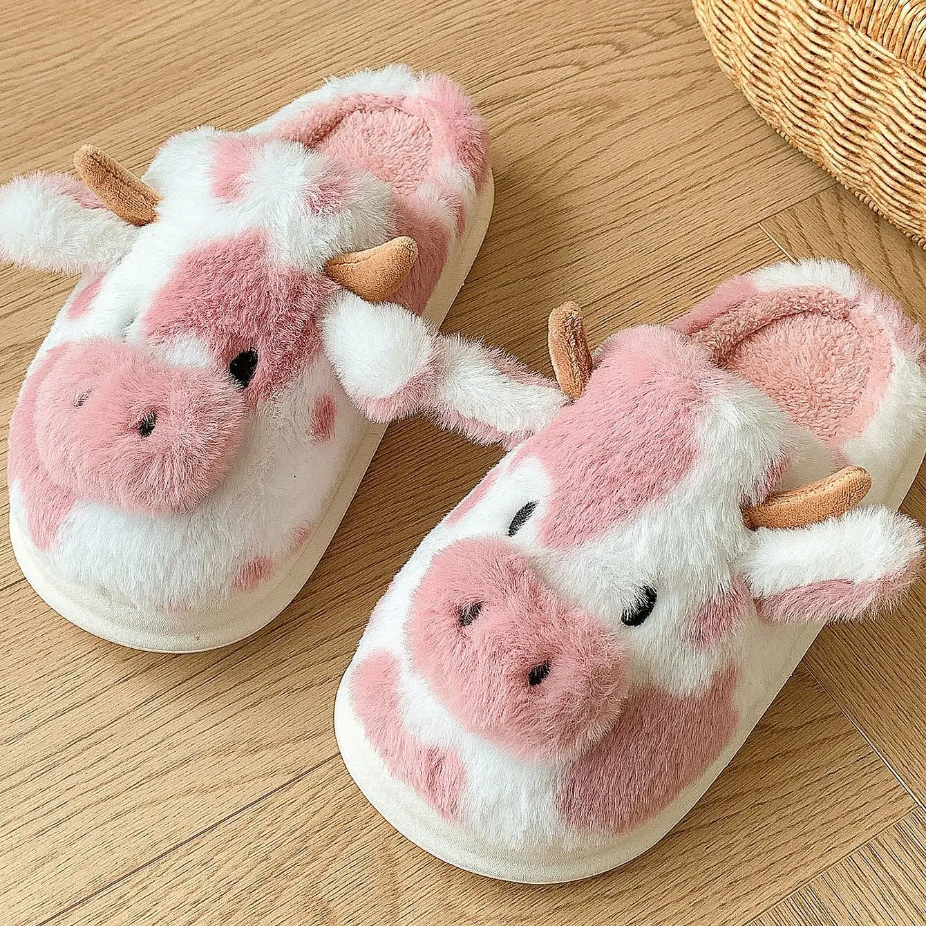 Fluffy Cartoon Cow House Slippers - Image 3