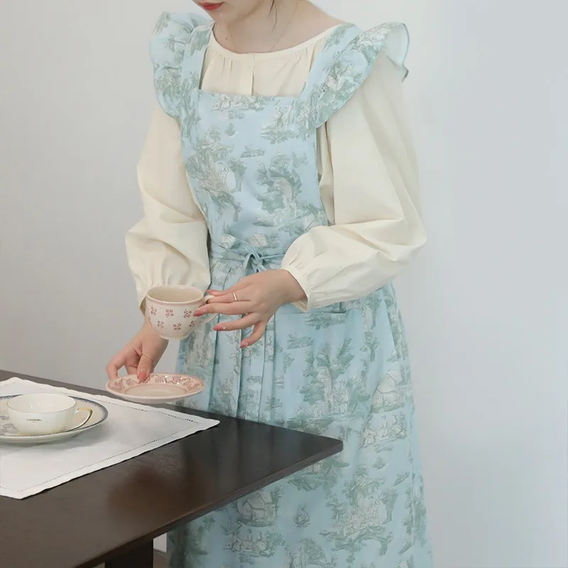 Long Ruffled Water-Resistant Cotton Apron - Image 4