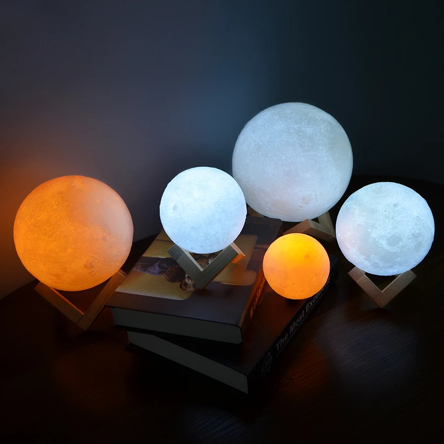 3D Moon Lamp with 16 Colours - Image 10